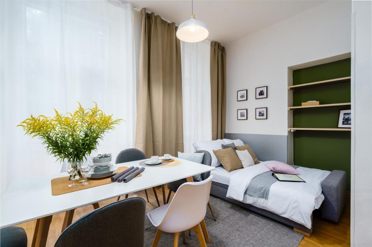 Modern And Huge Apts In Center By Michal&Friends Daire Prag Dış mekan fotoğraf
